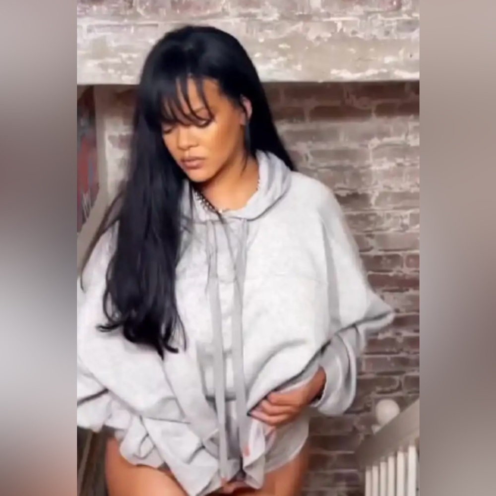 Savage X Fenty Xssential Hoodie Size M